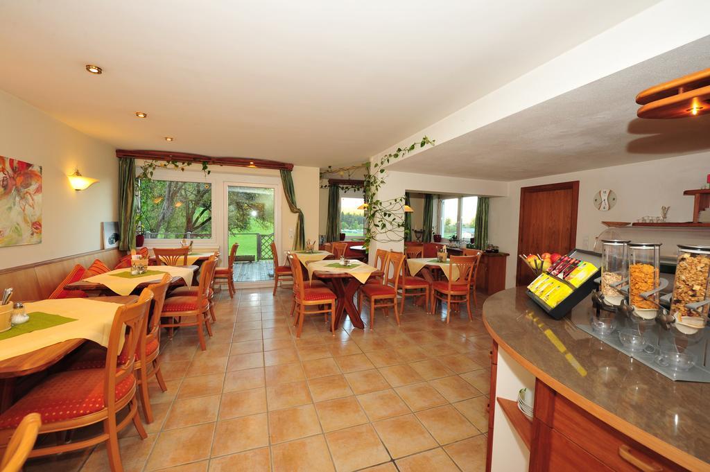Bed & Breakfast Landhaus Strasser Зелль Екстер'єр фото