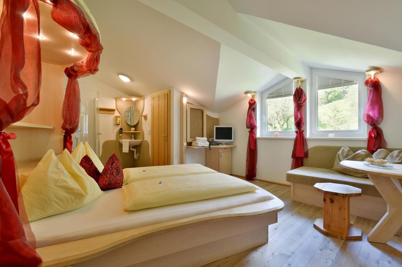 Bed & Breakfast Landhaus Strasser Зелль Екстер'єр фото